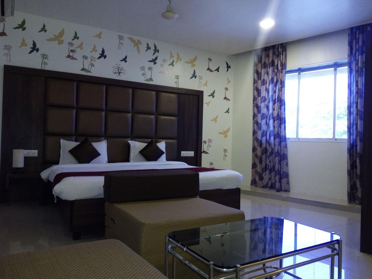 Hotel Veer Residency Panvel Dış mekan fotoğraf