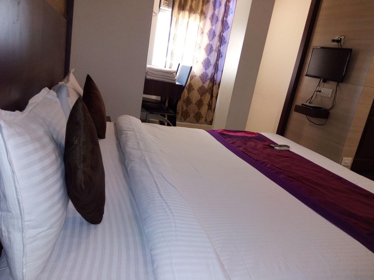 Hotel Veer Residency Panvel Dış mekan fotoğraf