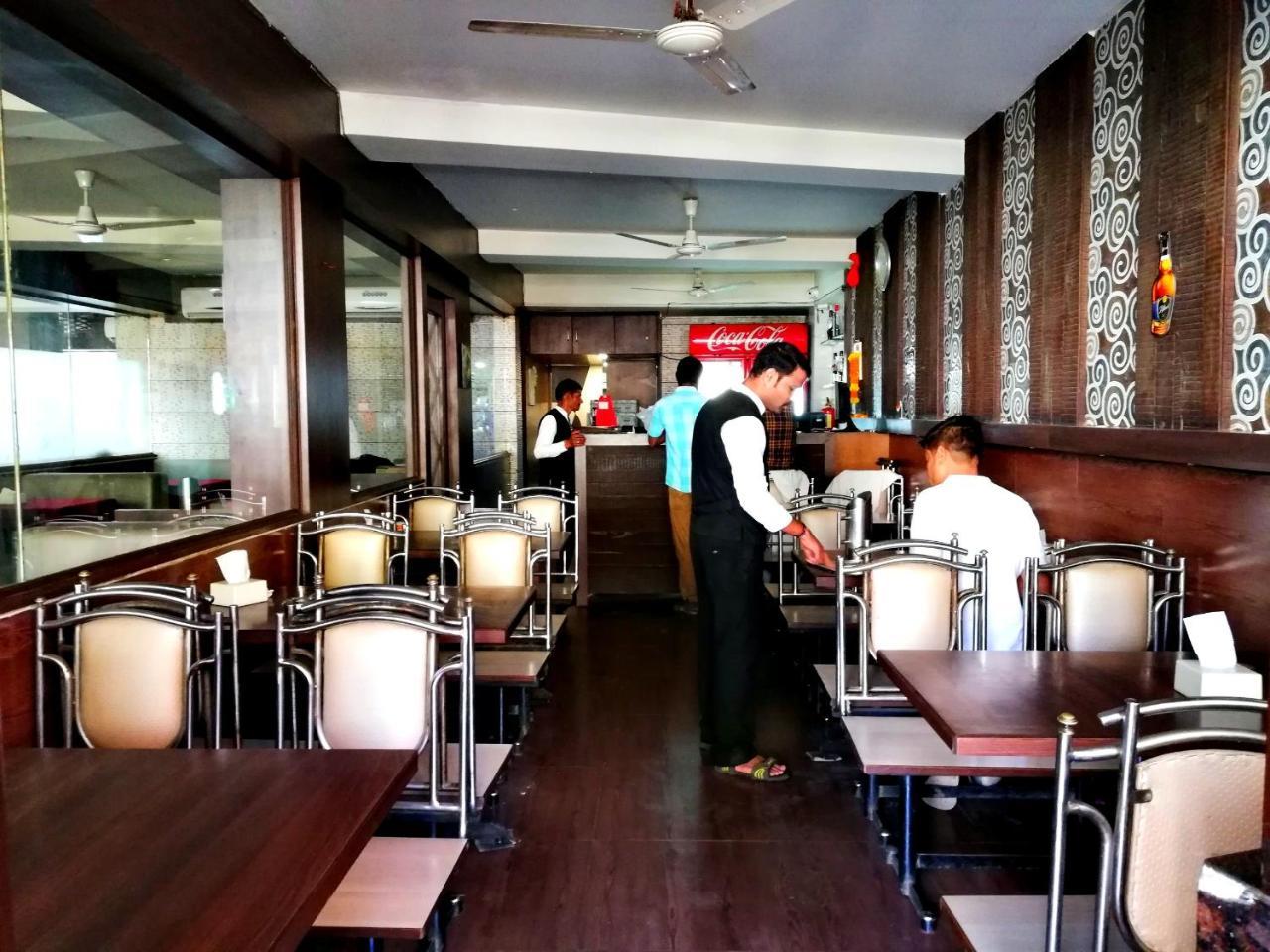 Hotel Veer Residency Panvel Dış mekan fotoğraf